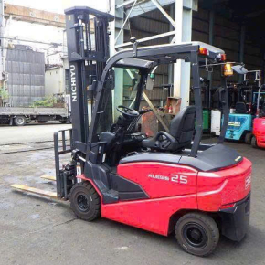 XE NÂNG ĐIỆN HIỆU NICHIYU