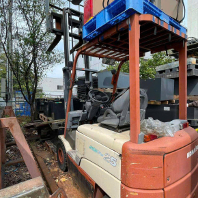 xe nâng kms -11 2,5t giá tốt