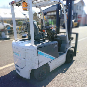 Xe nâng unicarrie tcm 2,5 tấn