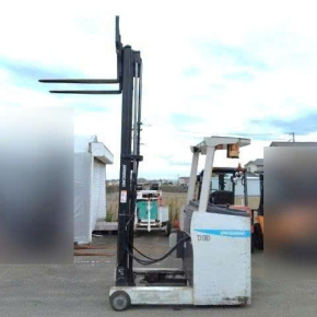 XE NÂNG ĐIỆN HIỆU UNICARRIE  - FRB18-8A