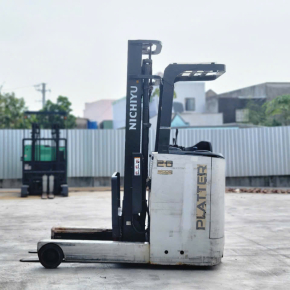 Xe nâng nichiyu đứng lái 2 tấn cao 4m sx 2017