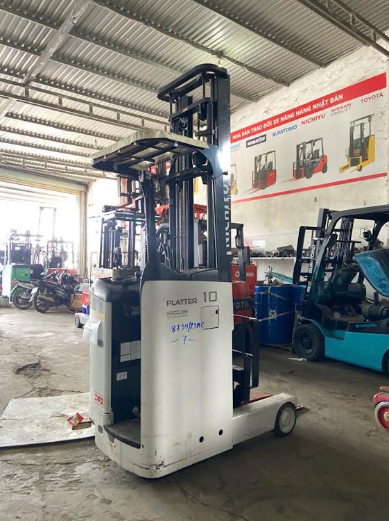 xe nâng tuấn khôi