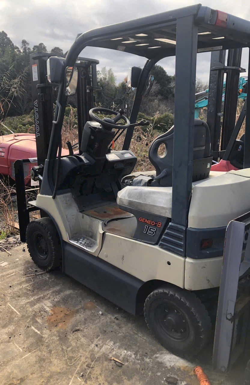 xe nâng đã qua sử dụng