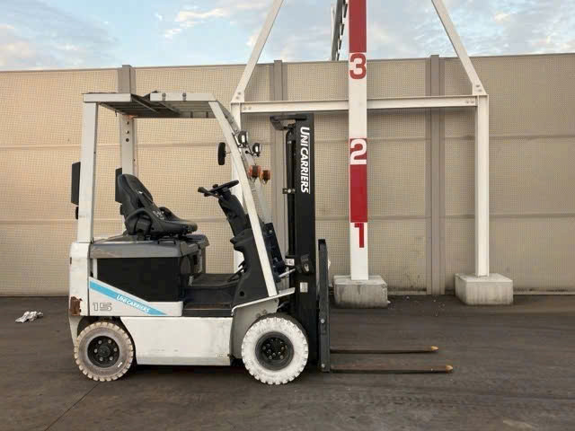 xe nâng đã qua sử dụng