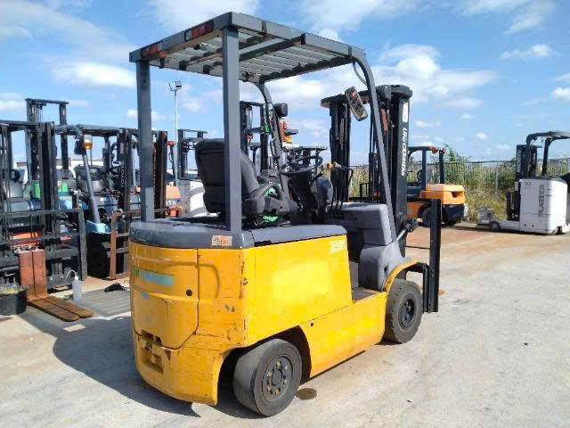 xe nâng đã qua sử dụng